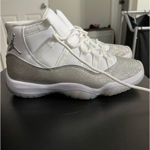 jordan 11 retro white metallic silver worn 1 time